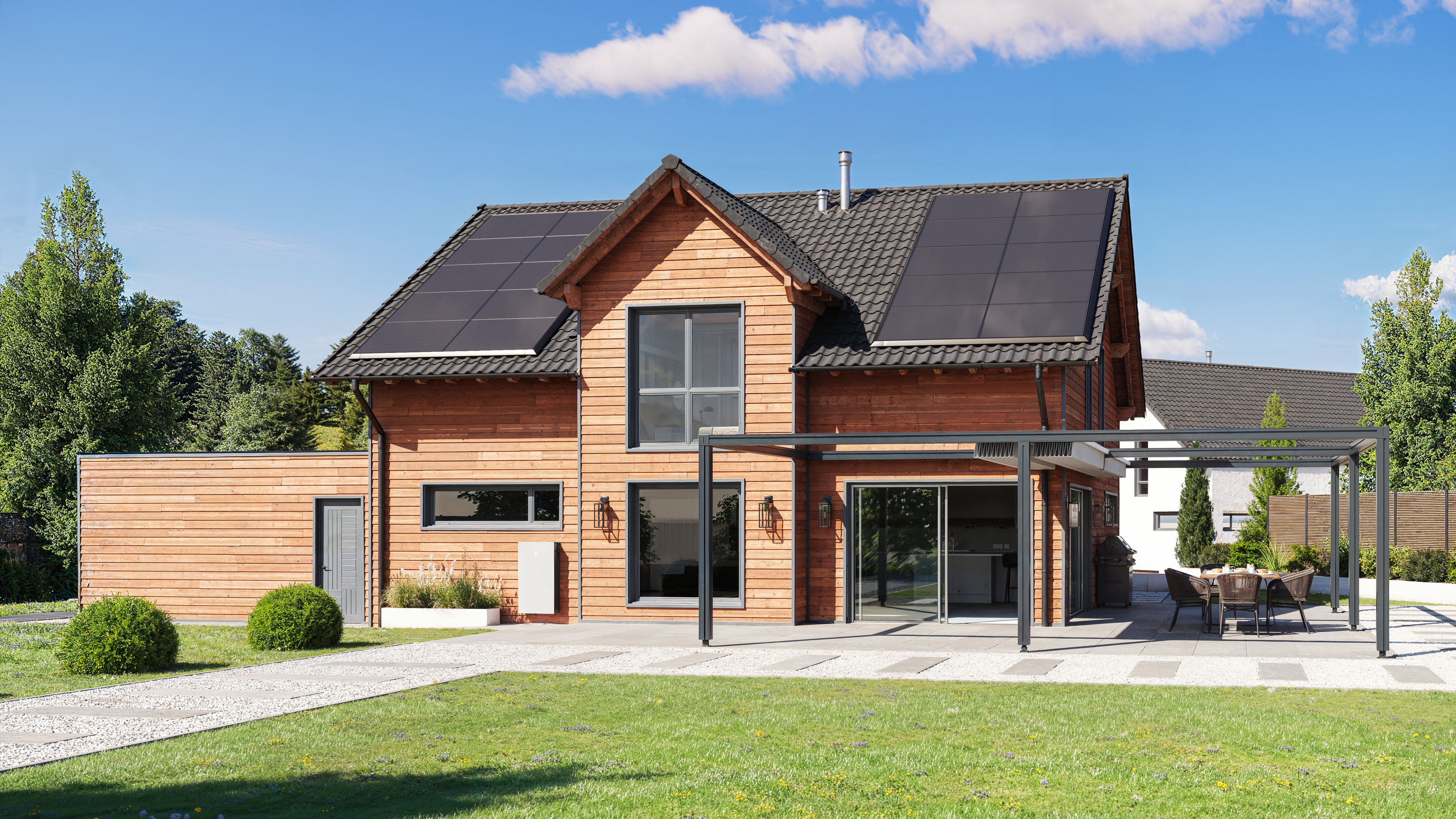 Tesla Powerwall 3P Dreiphasiger Batteriespeicher für Eigenheim MAXX SOLAR Tesla Powerwall 3P Dreiphasiger Batteriespeicher für Eigenheim MAXX SOLAR