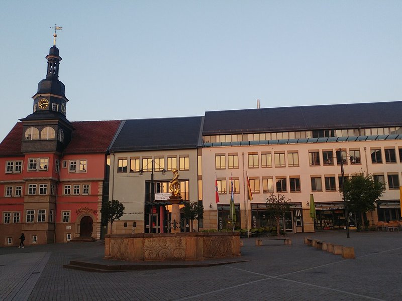 Batteriespeicher für Dein Gewerbe in Eisenach Batteriespeicher für Dein Gewerbe in Eisenach